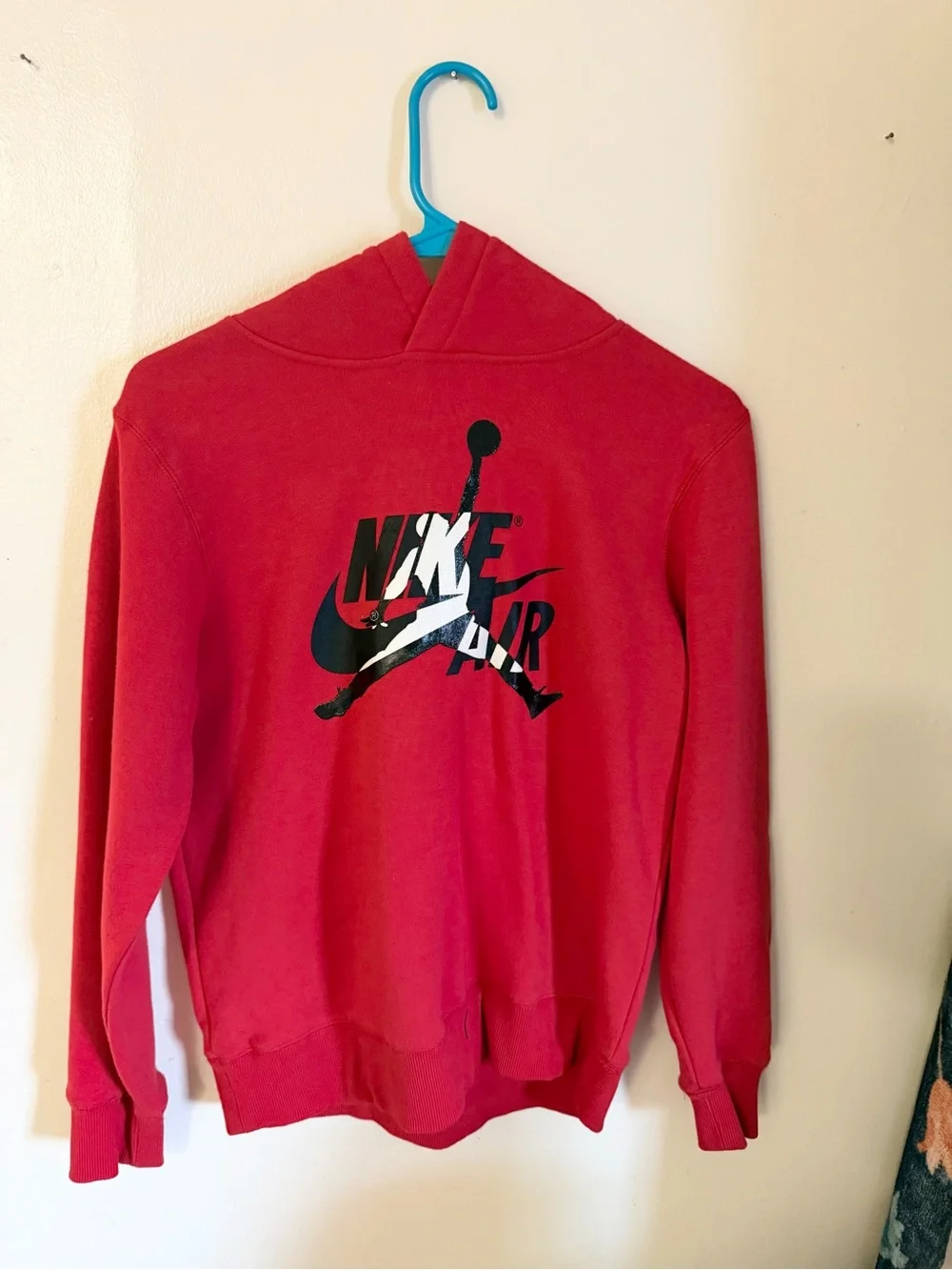 Nike Red Crewneck Sweatshirt with Black/White Air Logo Graphic Youth Boys Size L
